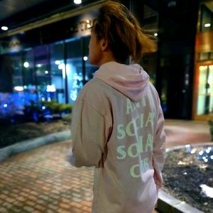 Meet your Posher, Todd